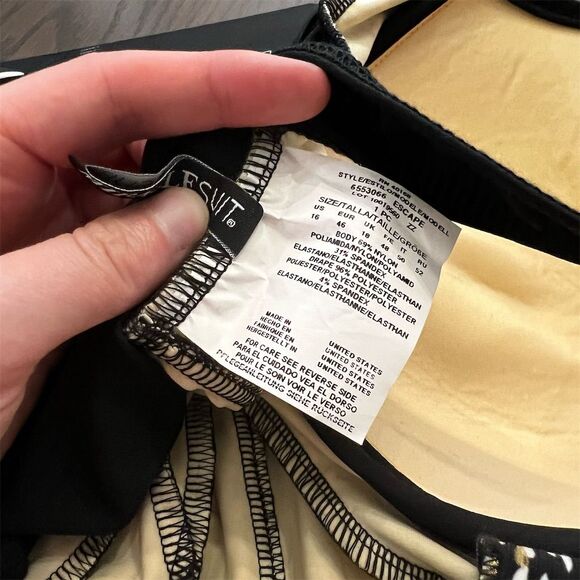 Miraclesuit Women's One Piece Swimsuit Black/White Size 16 Underwire Slim - Picture 5 of 5